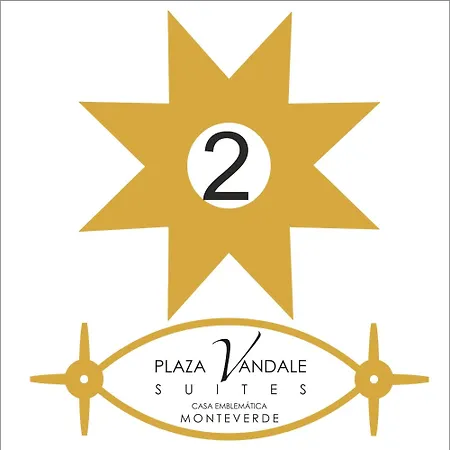 Plaza Vandale 산타크루즈데라팔마