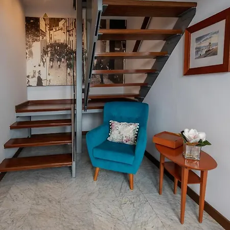 Plaza Vandale Apartment *
